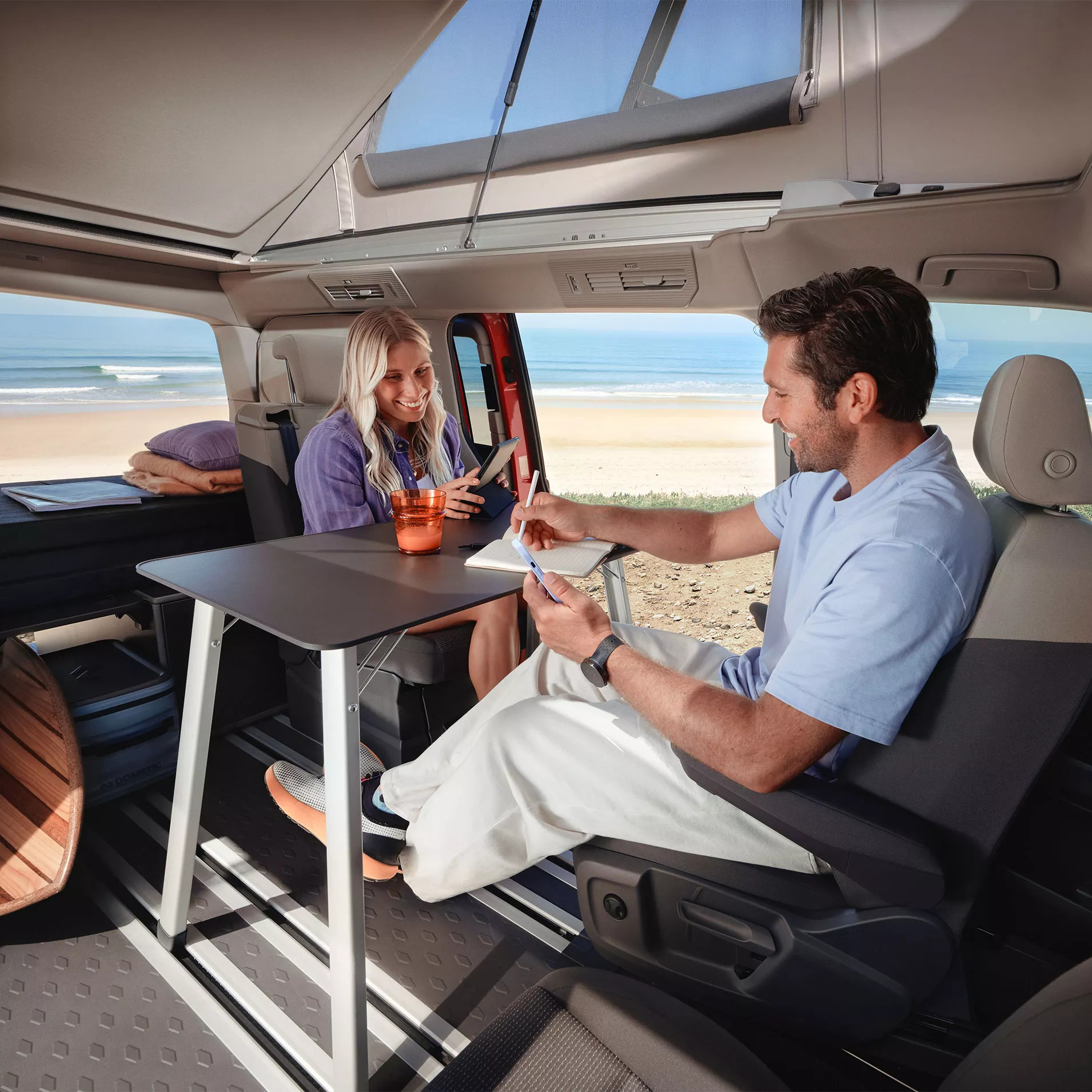 loisirs interieur California T7