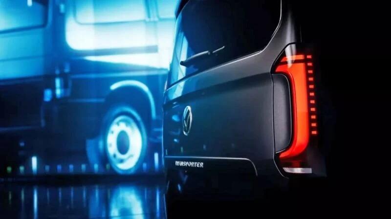 volkswagen-transporter-T7-arriere